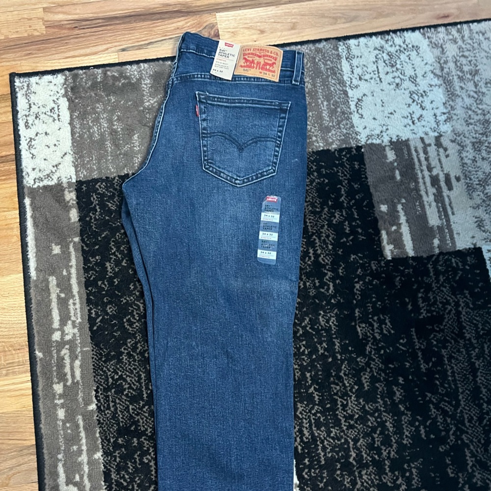 LEVIs 541 Athletic Taper Men’s Jeans NWT